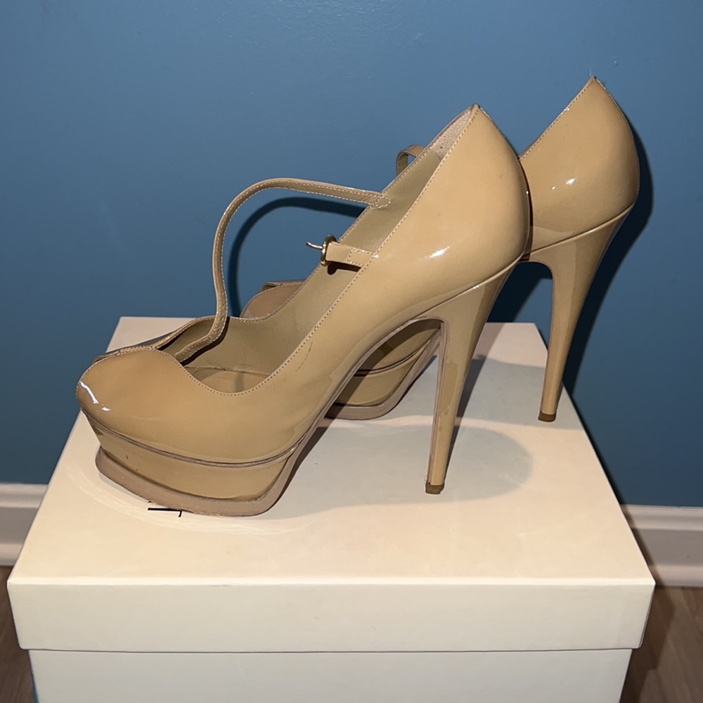 Yves saint laurent heels